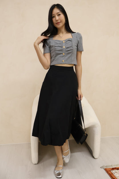 Gabriella Petal Pearl Buttons Ruched Top In Grey