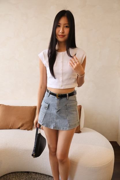 Lisa Belted Denim Skorts In Light Wash