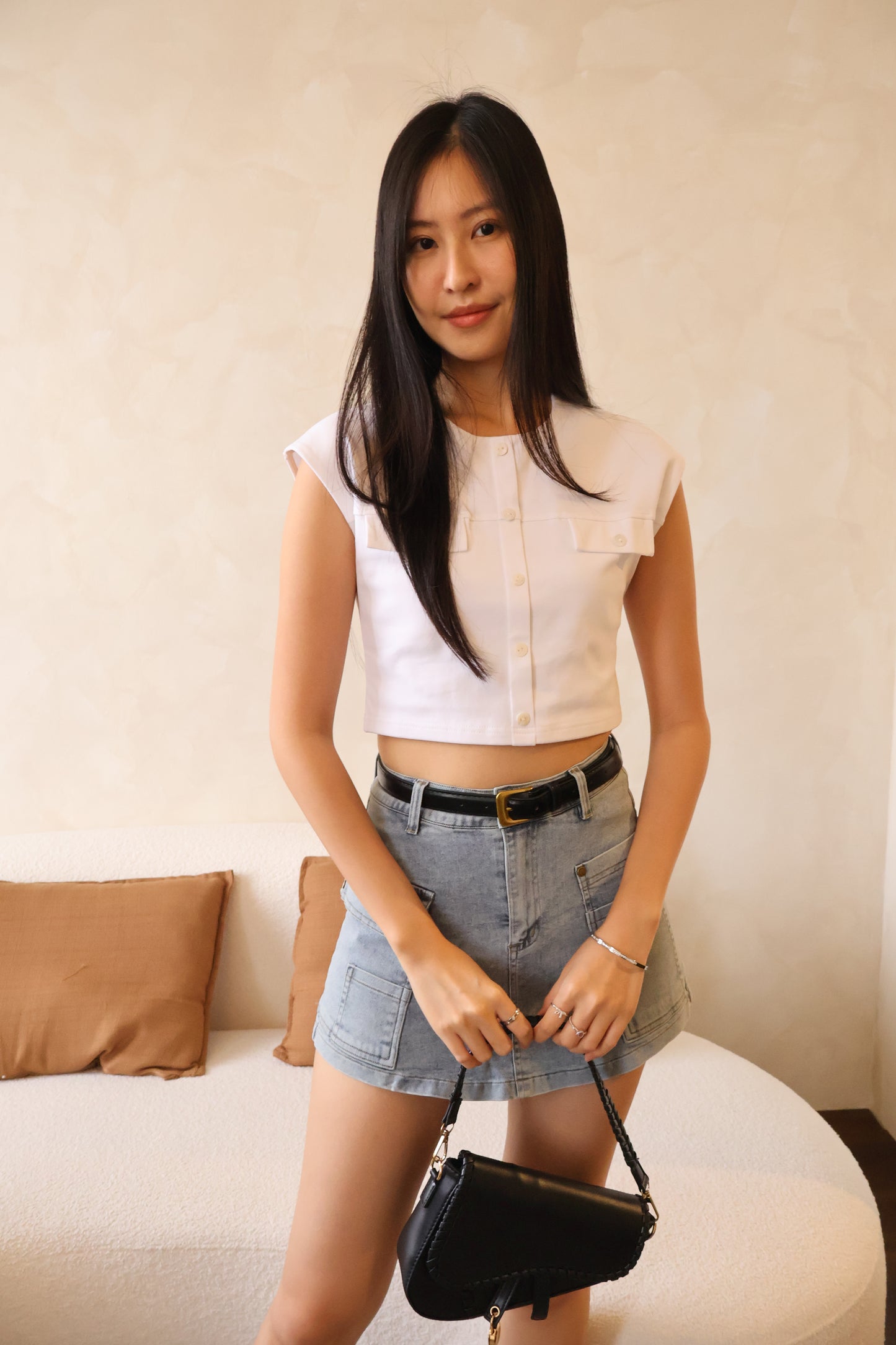 Lisa Belted Denim Skorts In Light Wash