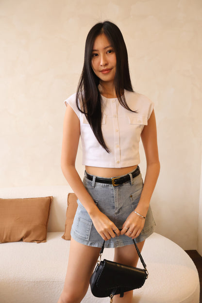 Lisa Belted Denim Skorts In Light Wash