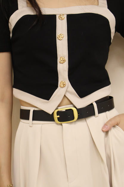 Amerlyn v2 Seashell Buttons Top In Black