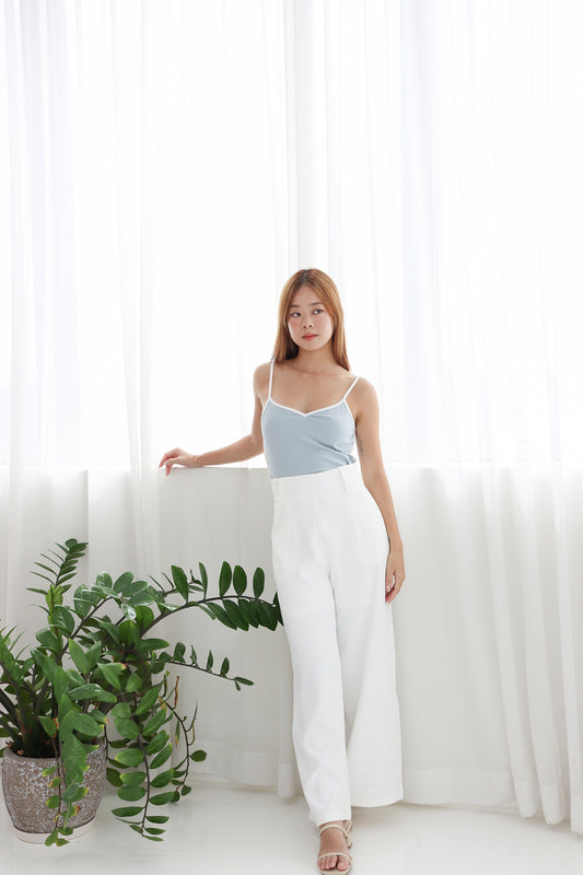 AVERYDAY Sonrea Belted High Waist Pants in White