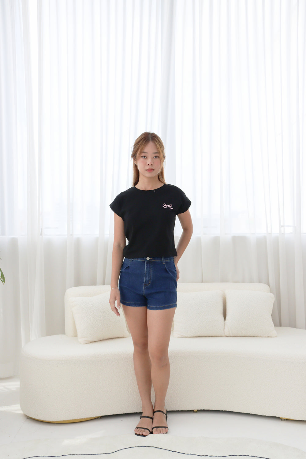 AVERYDAY Brenda High Waisted Shorts in Dark Denim