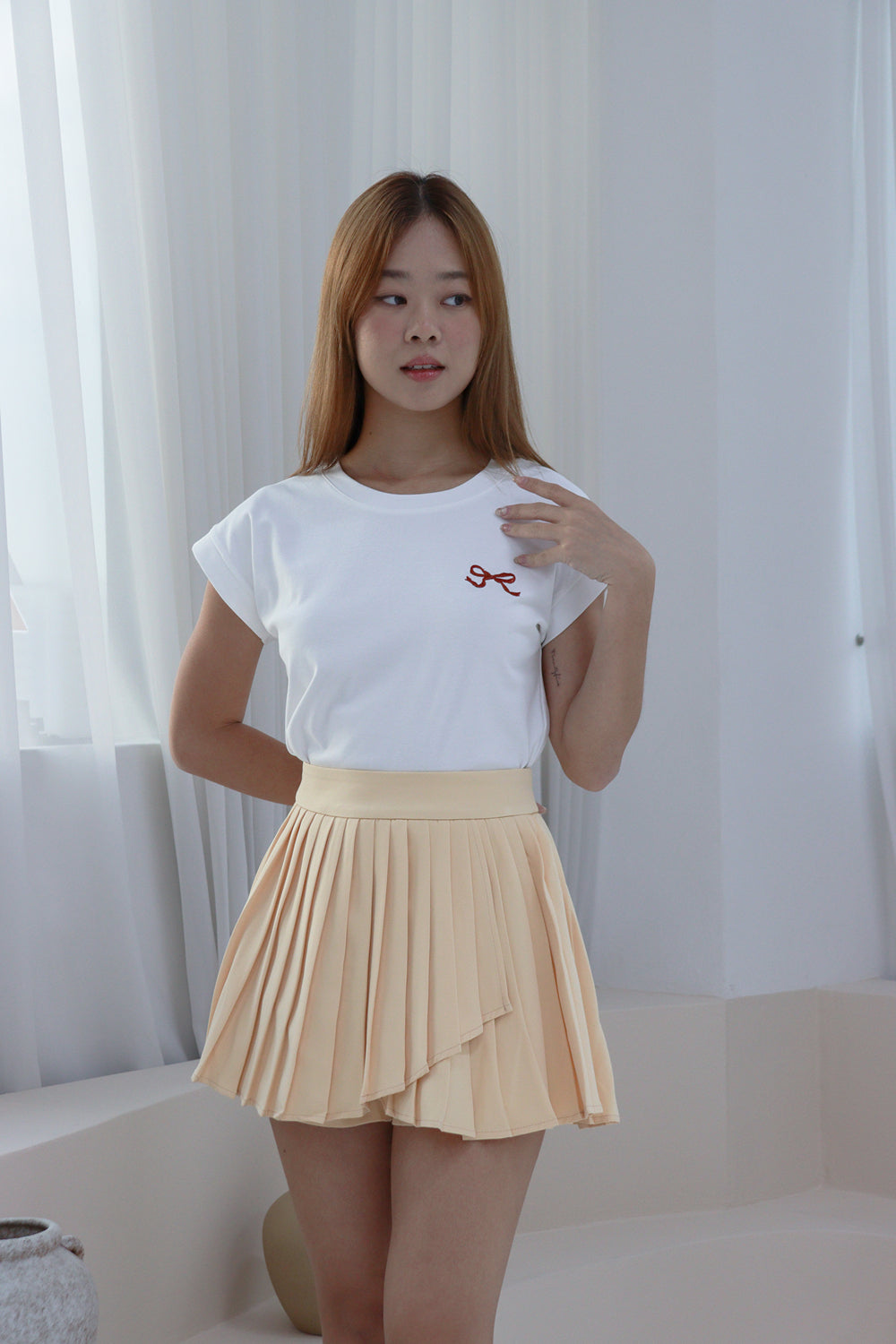 AVERYDAY Chanice Pleated Skorts in Cream