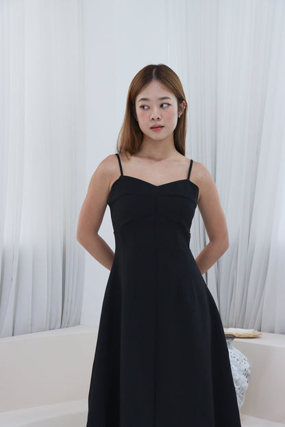 Bella Midi Dress in Black