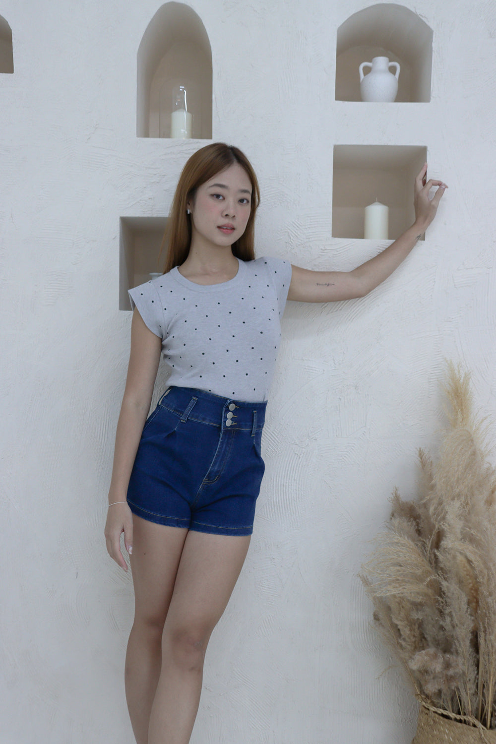 AVERYDAY Brenda High Waisted Shorts in Dark Denim