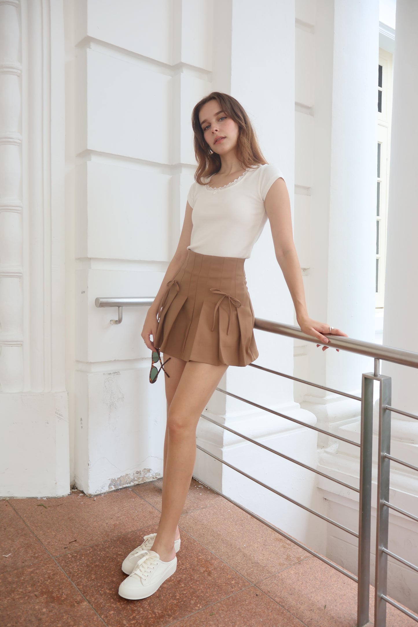 Ruth Ribbon Pleated Skorts In Maple Brown