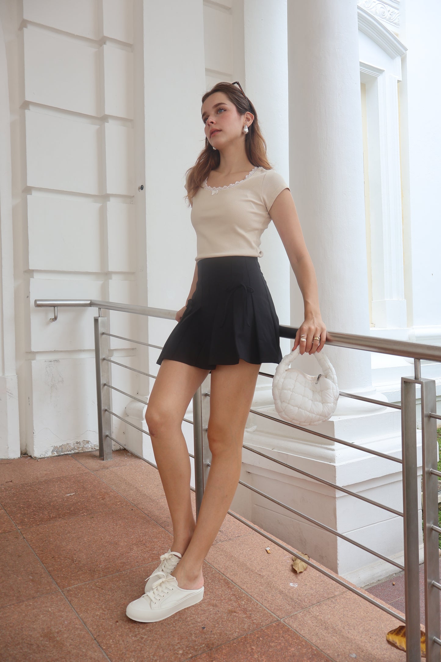 Ruth Ribbon Pleated Skorts In Jet Black