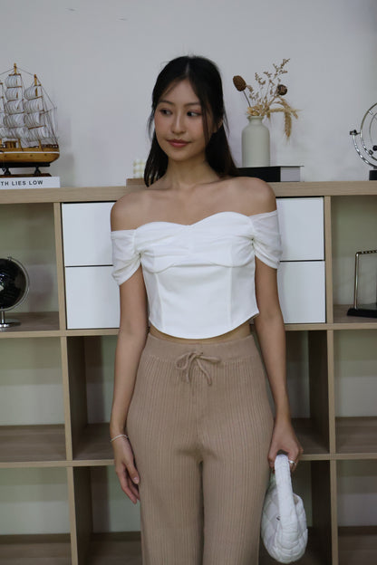 Tisha Mesh Sweetheart Neckline Top In White