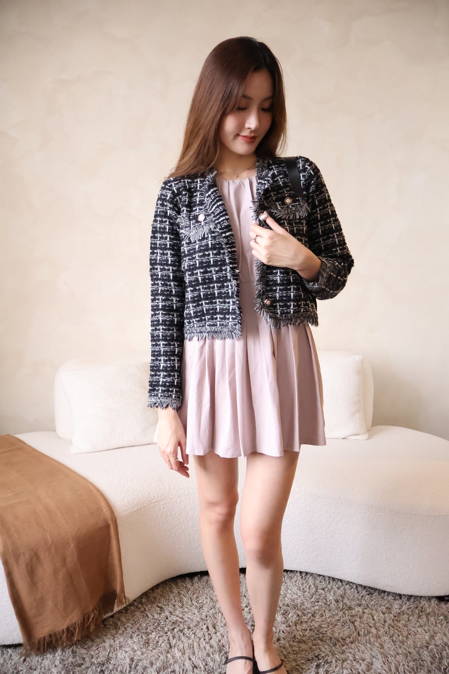 Heather Knitted Button Cardigan In Black