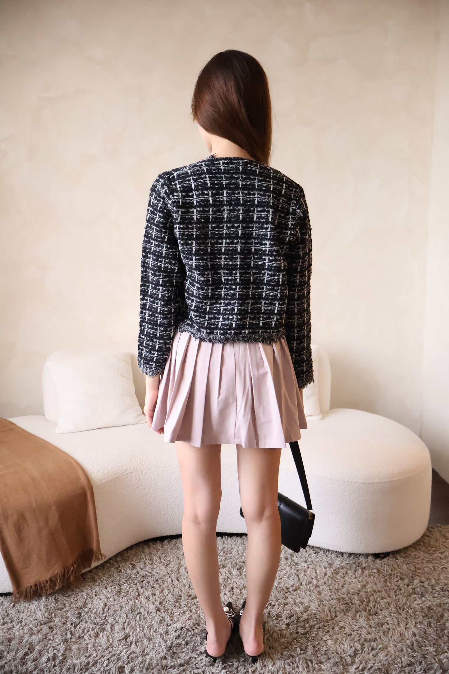 Heather Knitted Button Cardigan In Black