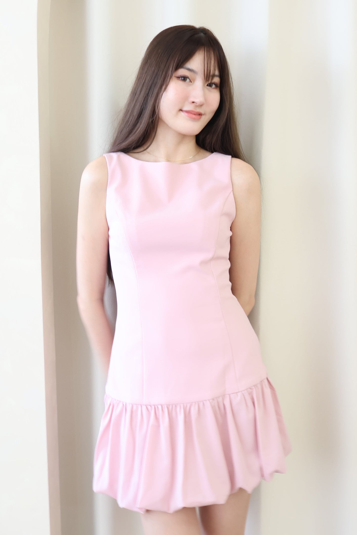 Yvonne Bubble Hem Dress In Pink