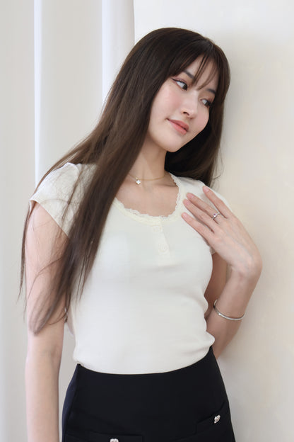 *Star Buy* Aelyn Lace Button Rib Tee In Cream