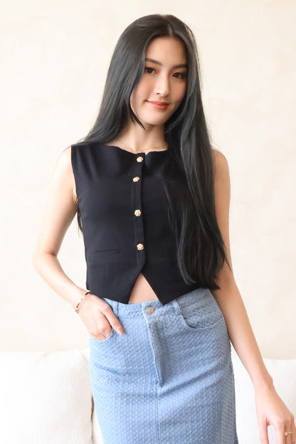 Roses Gold Button Top In Black