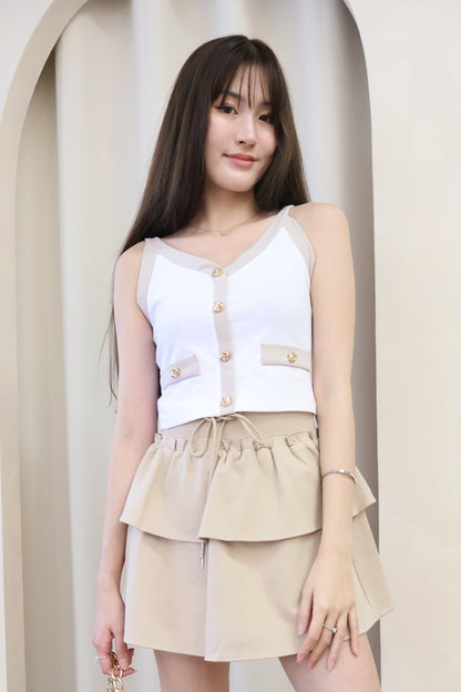 Amerlyn Seashell Buttons Top In White-Taupe