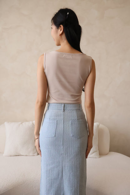 Roses Gold Button Top In Taupe