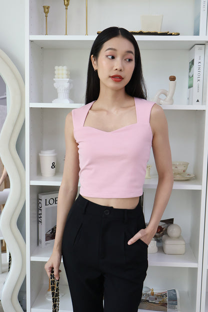 Kelly Heart Shape Basic Top in Pink