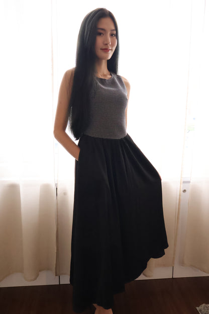 *Premium* HeartStrings Tweed Midi Dress In Black