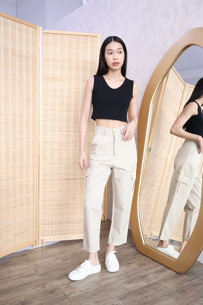 Ferlice Basic Crop Top in Black