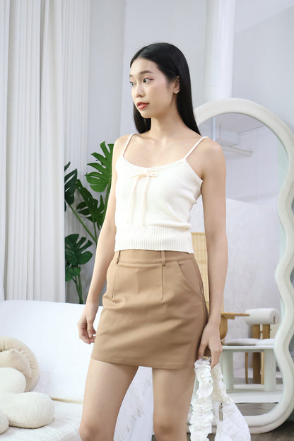 Calista Classic Skorts w/Turn Lock Belt in Brown Sugar