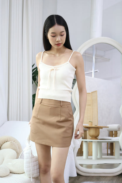 Calista Classic Skorts w/Turn Lock Belt in Brown Sugar