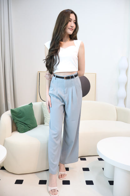 Amelia Sweetheart Neckline Top In White