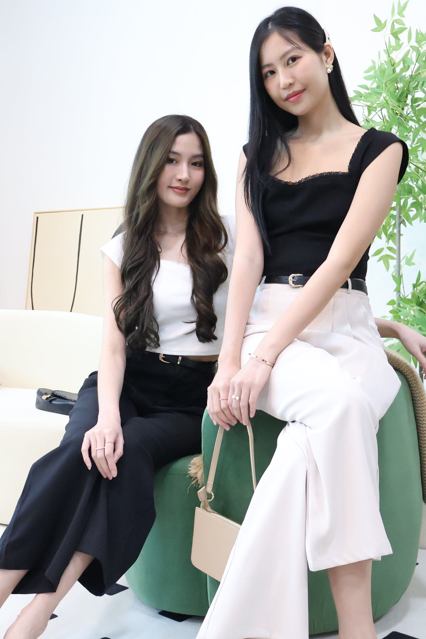 Kendall Belted High Waist Trousers In Cream