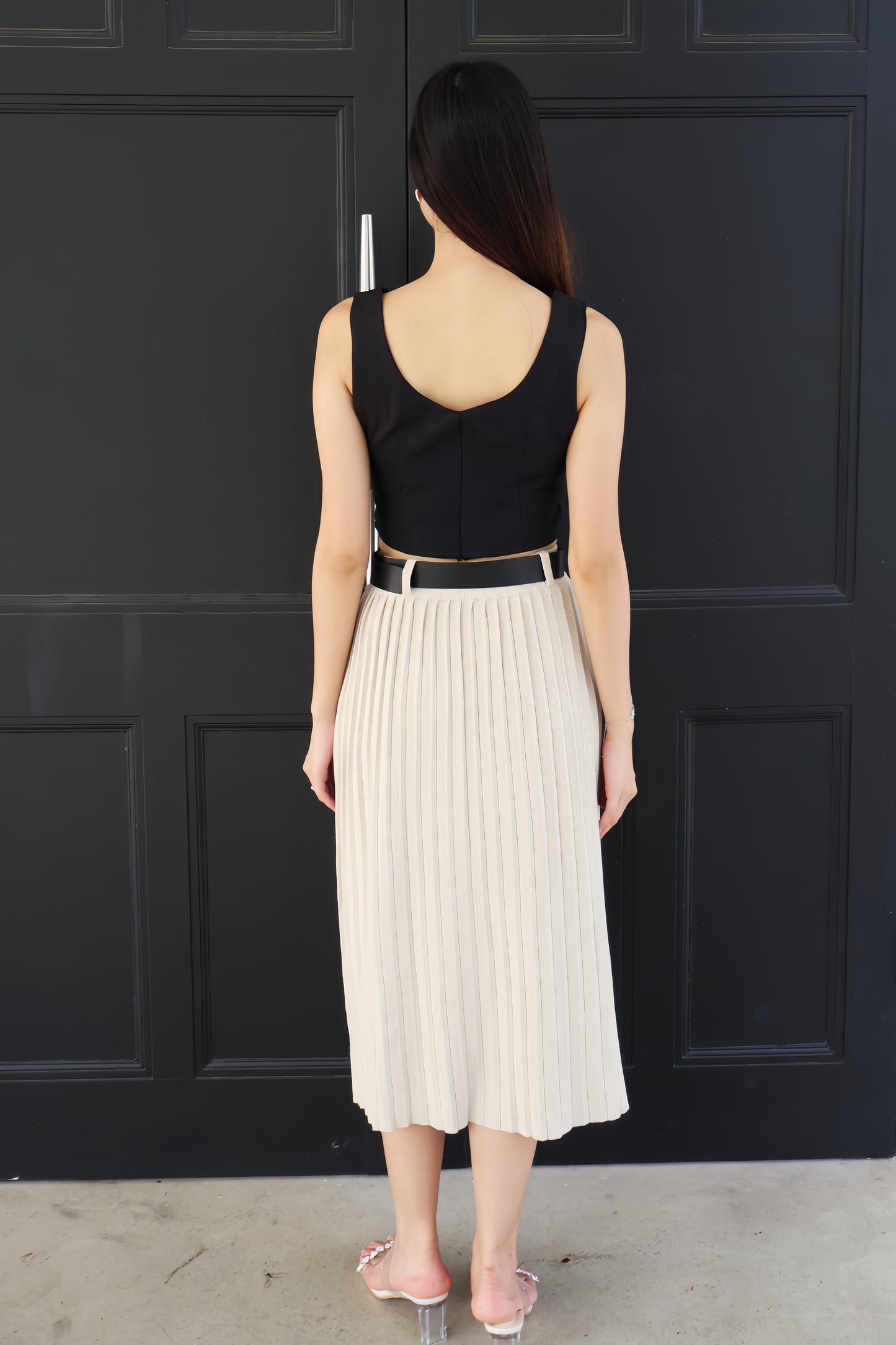 Louisa Belted Soft Knit Pleat Midi Skirt In Cream