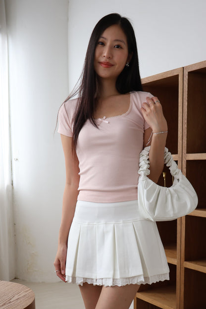 Ruby Pleated Crochet Hem Skorts In White