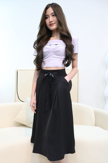 Lareina Ribbon Midi Pocket Skirt In Black