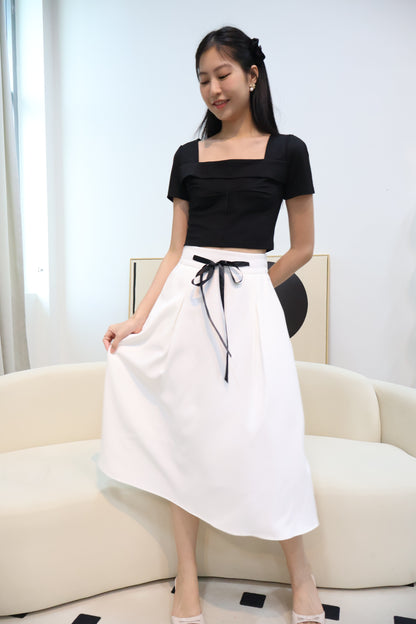 Lareina Ribbon Midi Pocket Skirt In White