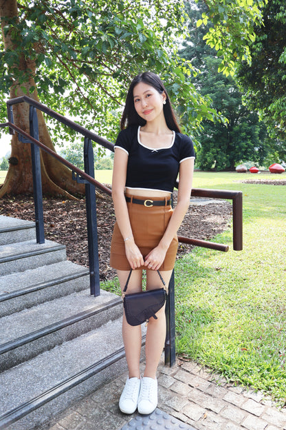Zoe Fitted Skorts With Belt In Brown