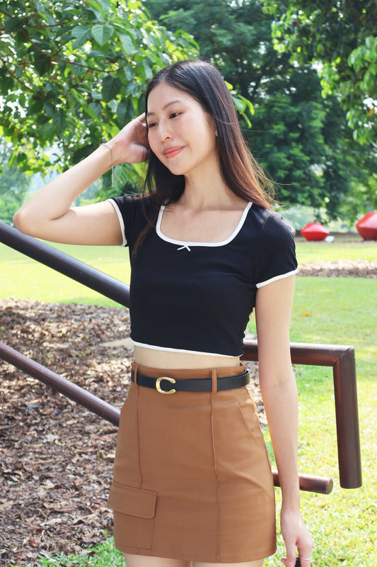 Zoe Fitted Skorts With Belt In Brown