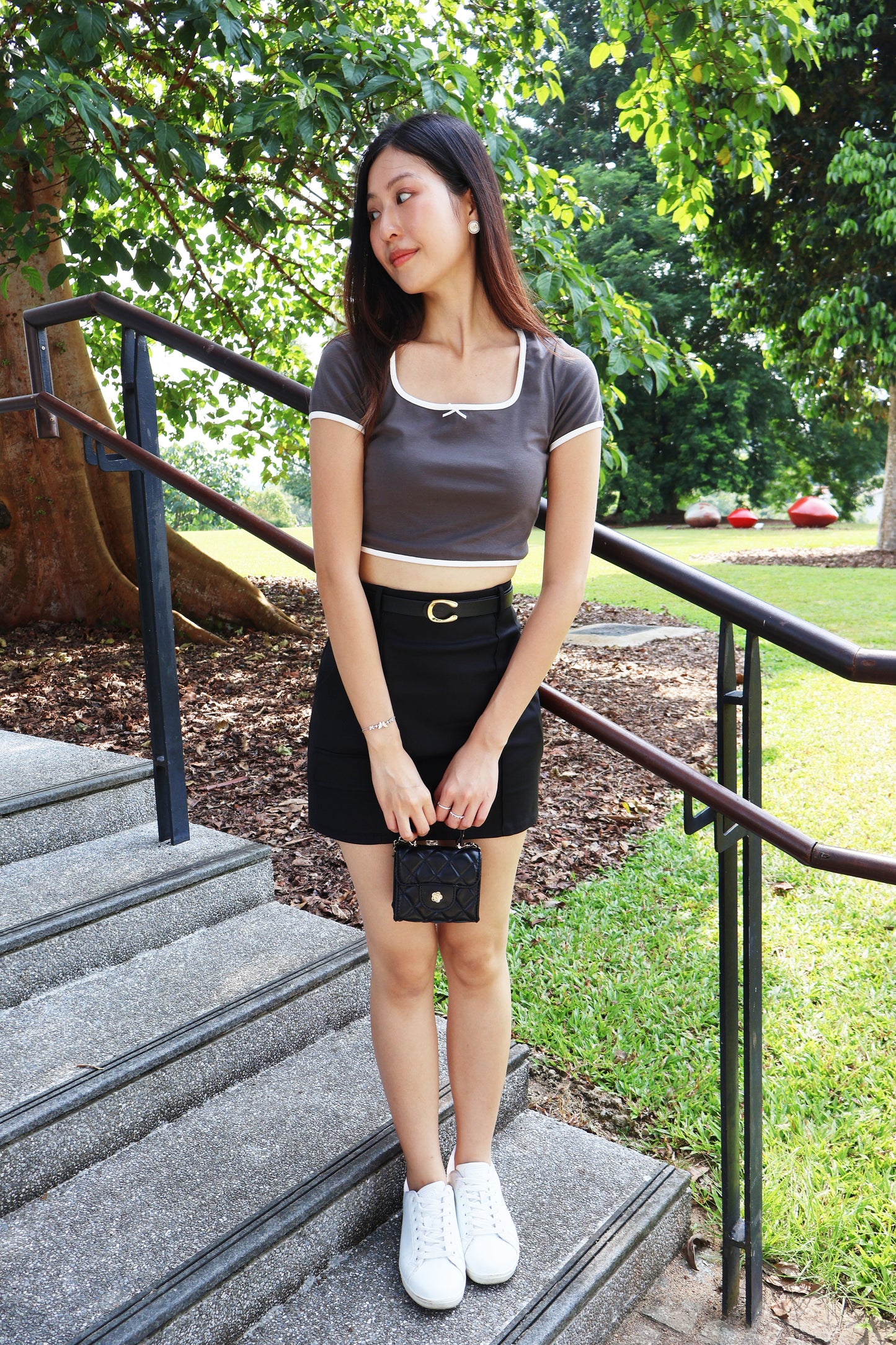 Zoe Fitted Skorts With Belt In Black