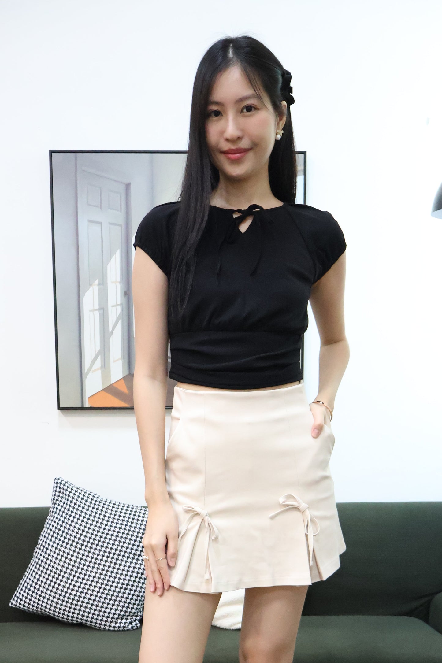 Connie Ribbon Tie Sleeve Top In Black