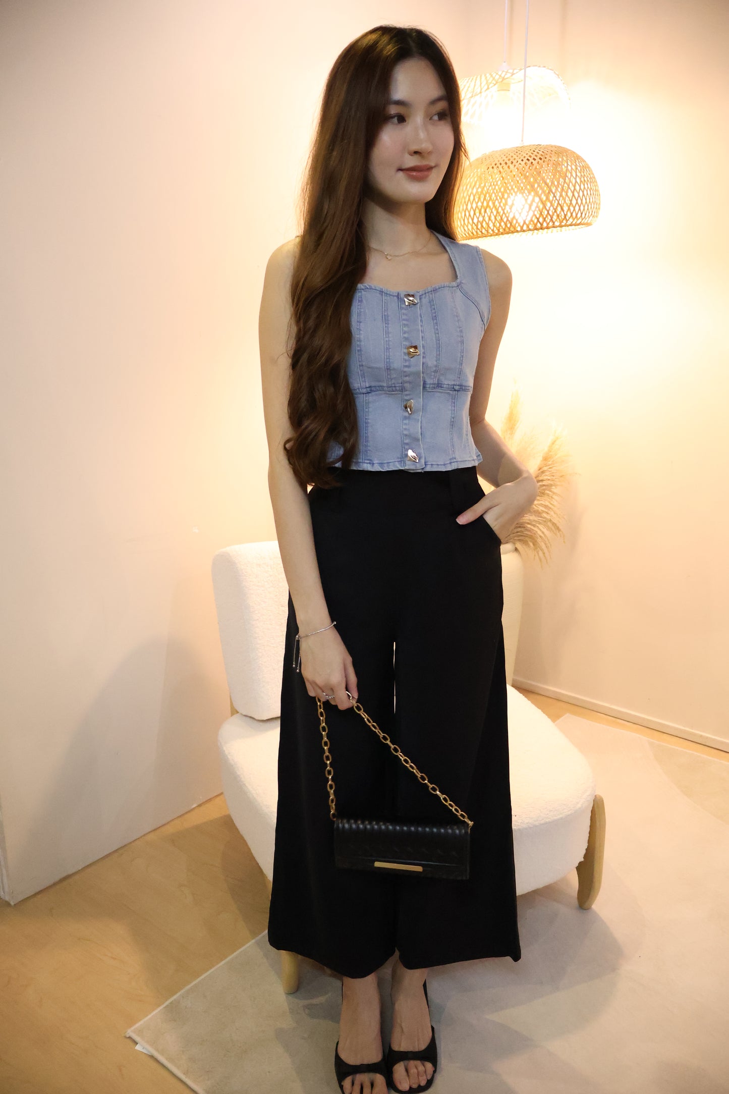 Jill Denim Gold Button Vest Top In Light Wash