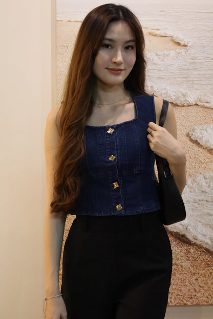 Jill Denim Gold Button Vest Top In Dark Wash