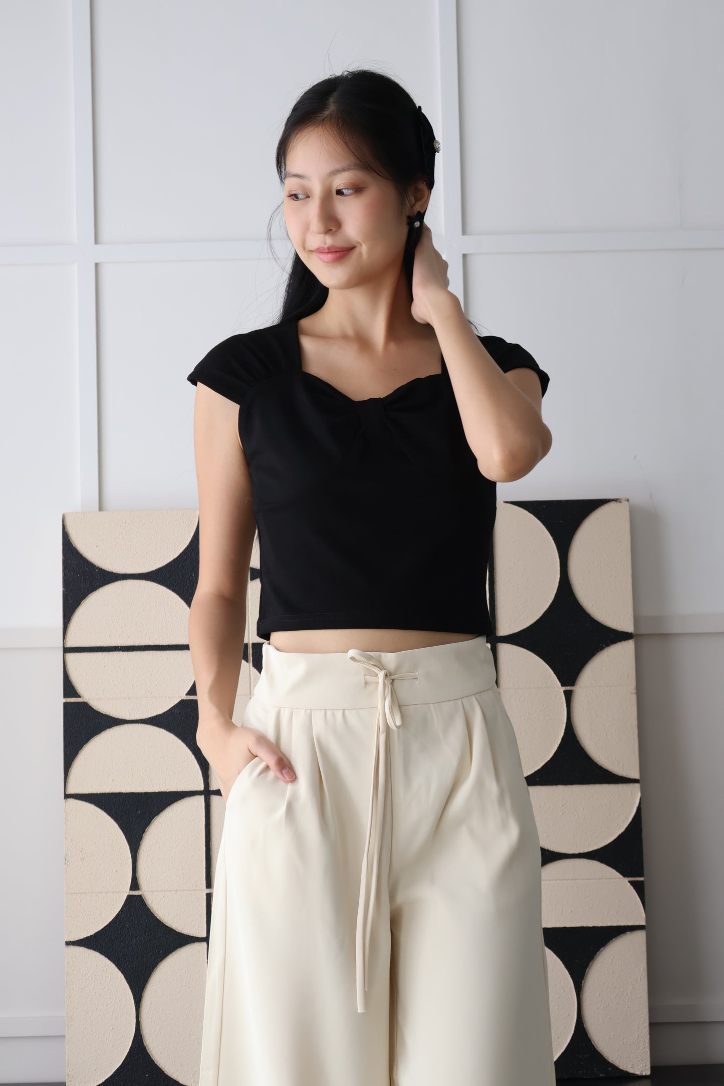 Laura Ribbon Tie Front Flare Pants In Cream