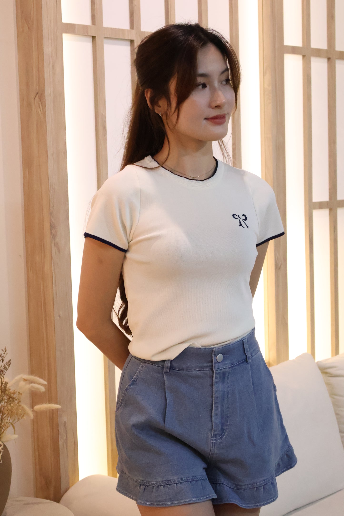 Shernice Ruffle Hem Shorts In Denim