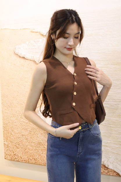 Sandrick Button Knit Vest Top In Brown