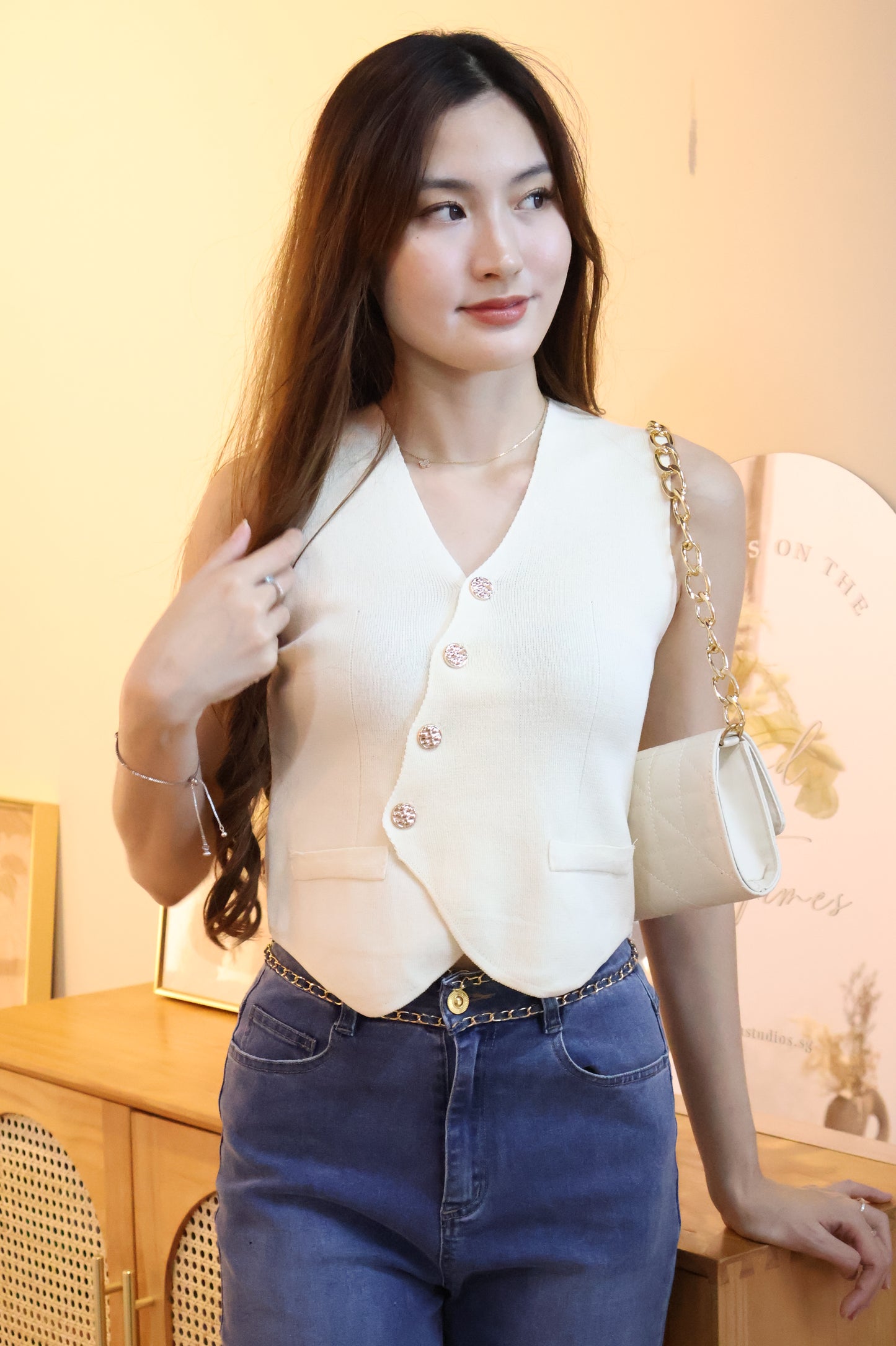Sandrick Button Knit Vest Top In Cream