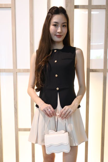 *Restocked* *Premium* Izzy Rose Gold Buttons Pleated Dress In Black