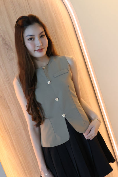 *Restocked* *Premium* Izzy Rose Gold Buttons Pleated Dress In Taupe