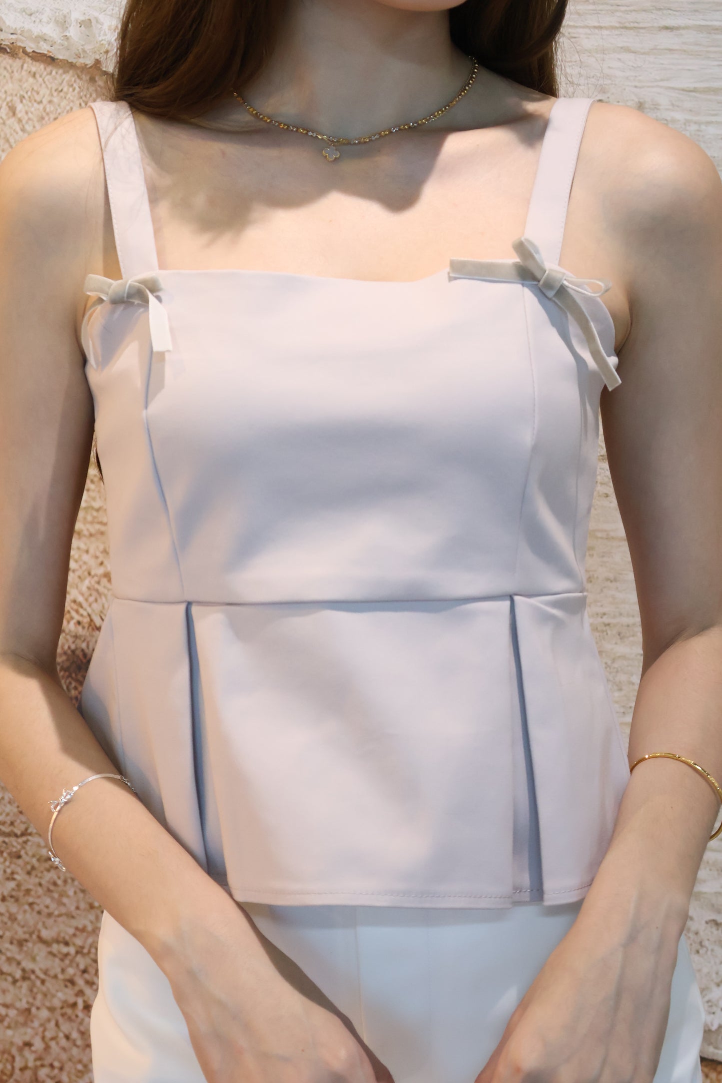 Coney Pleat Strap Top (With Detachable Ribbon Pins) In Grey