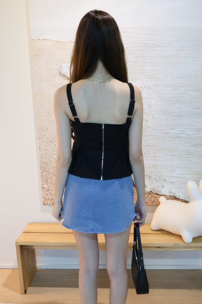 Coney Pleat Strap Top (With Detachable Ribbon Pins) In Black