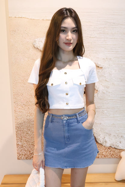 Paris Denim Curved Hem Skorts With Chain Belt