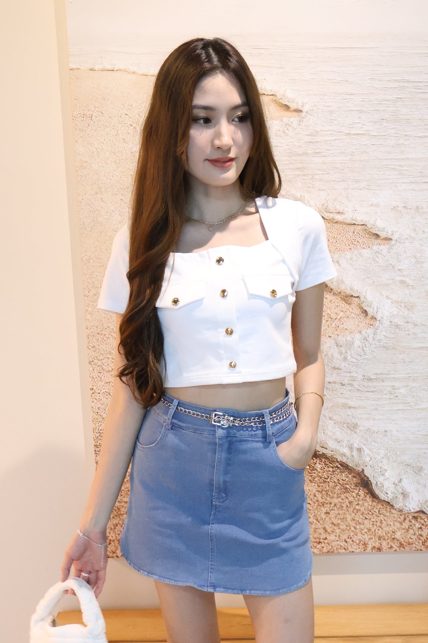 Paris Denim Curved Hem Skorts With Chain Belt