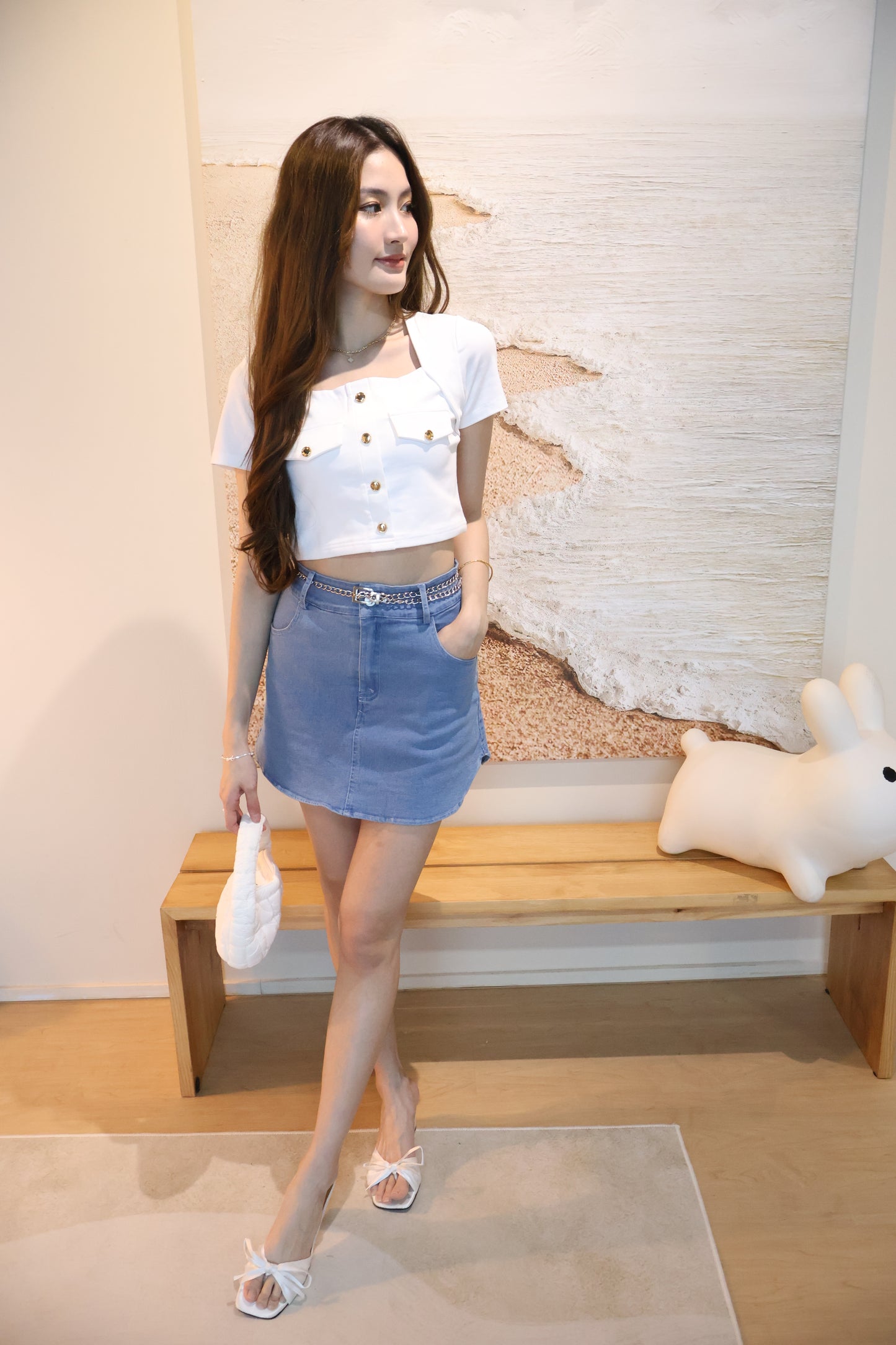 Paris Denim Curved Hem Skorts With Chain Belt