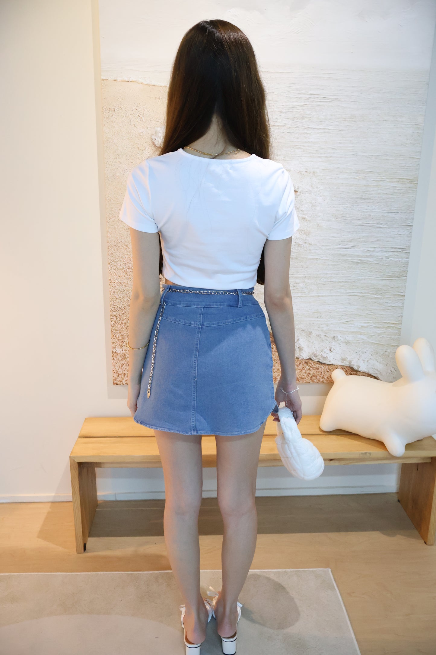 Paris Denim Curved Hem Skorts With Chain Belt
