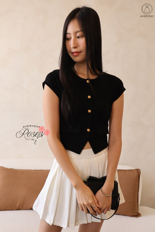Roses v2 Gold Button Top In Black